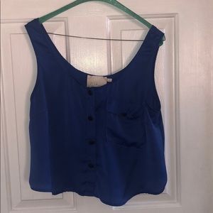 Flowy cropped LUSH tank top